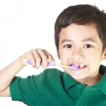 Cuidados que debemos tener con los dientes de nuestros niños, aparición de los primeros dientes